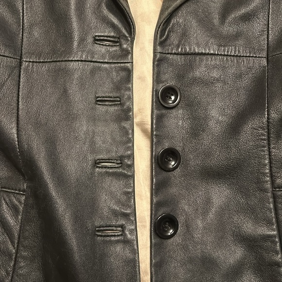 “As Is” Bebe softest leather blazer - Picture 7 of 17
